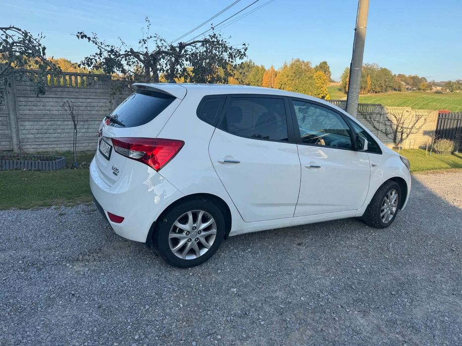 Hyundai ix20  pilne!!!
