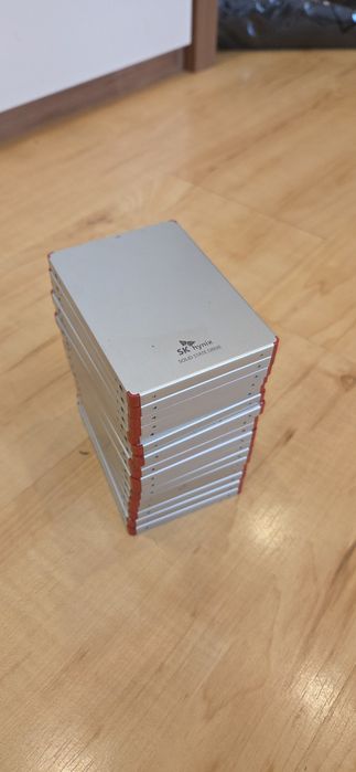 SSD 2.5 SATA SK hynix 250 gb кількість
