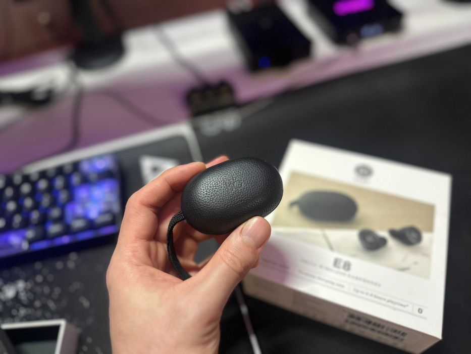 Наушники Bang & Olufsen BeoPlay E8