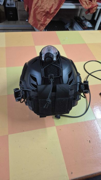 Capacete EXFIL com headset Z-Tac Comtac II Airsoft