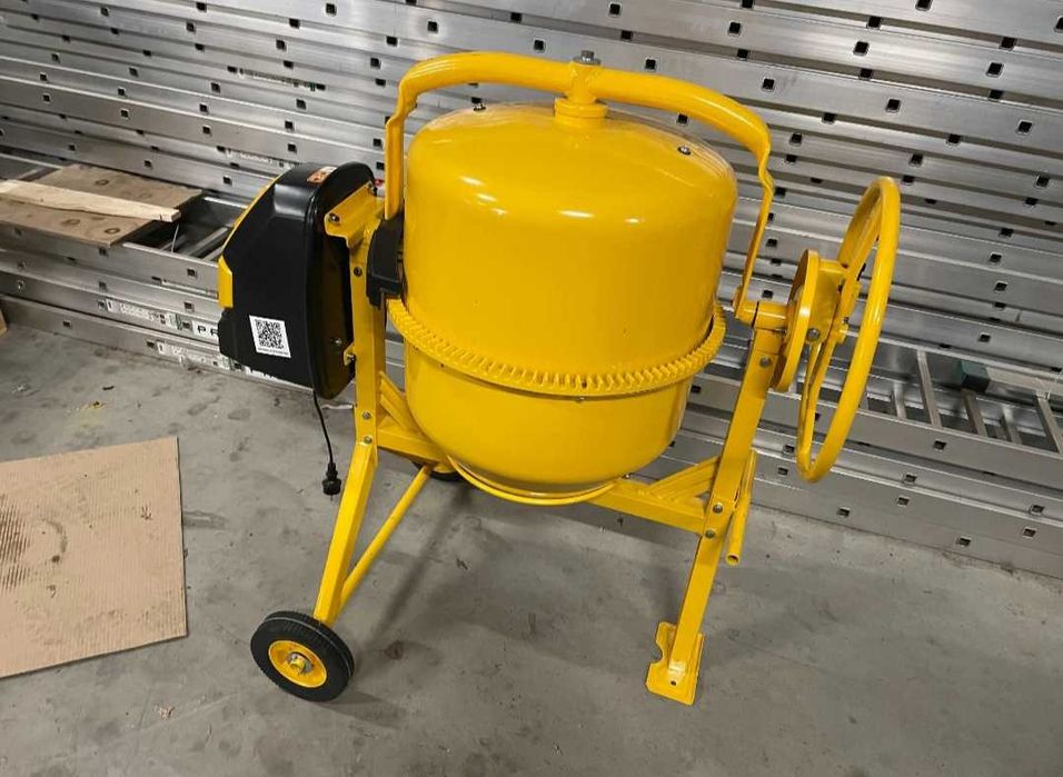 Betoniarka 160l 1300w