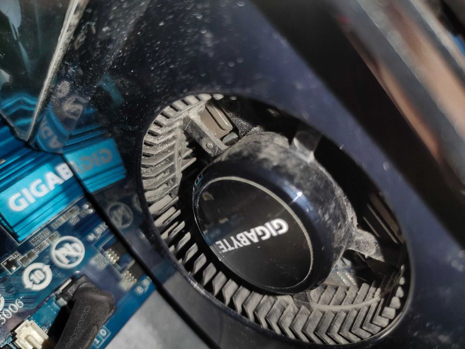 Видеокарта gigabyte nvidia gtx275