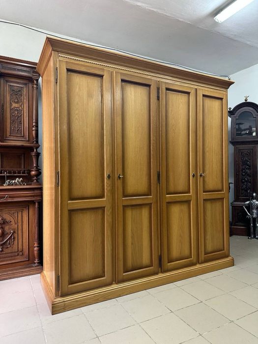 Спальний гарнітур шафа дерево шкаф 3508 ліжко дубове 3509 тумба 3510