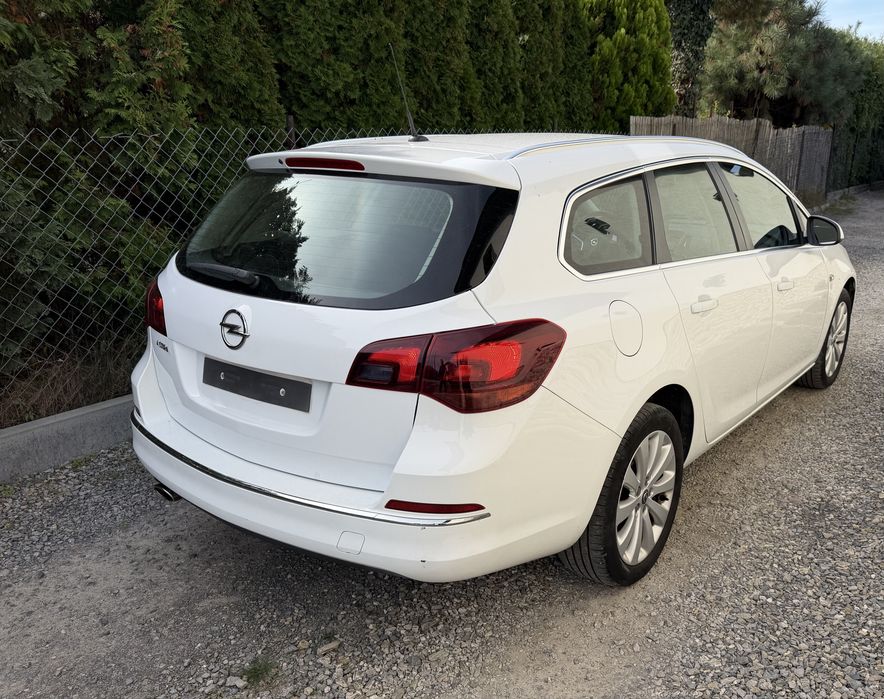 Sprzedam Opel astra J 1.4 B+G