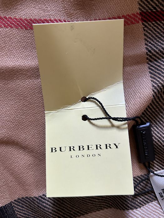 Lenço da Burberry