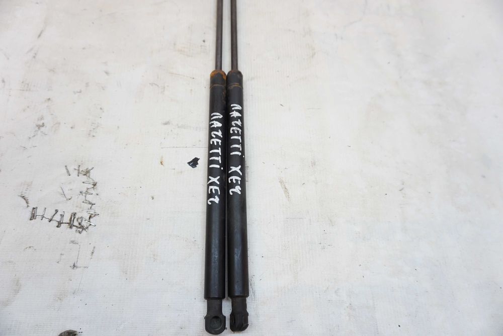 Амортизатор багажника Chevrolet Lacetti\Шевроле Лачетті Хетчбек