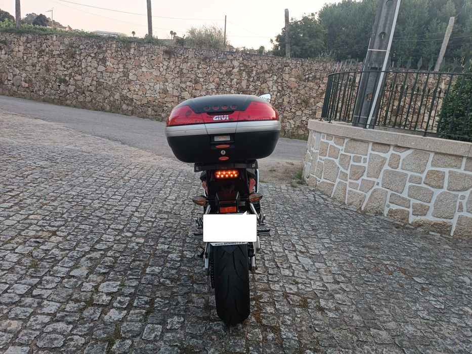 Honda cb 650f 2015