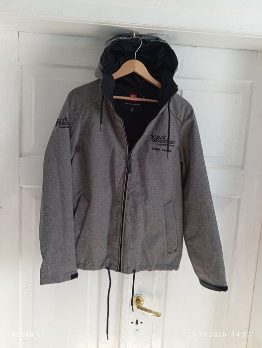 kurtka damska  softshell z kapturem r . M