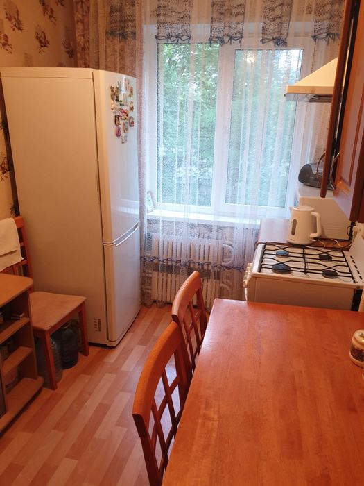 Продам 2к Коммунар Парус жилое