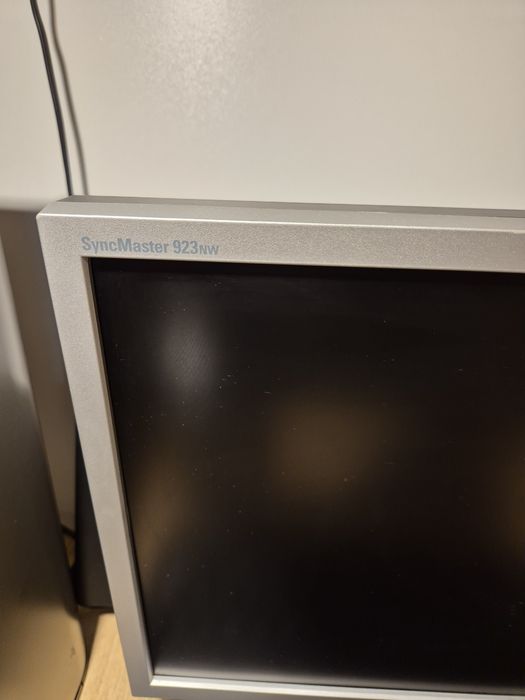 Komputer stacjonarny Dell Optiplex 780