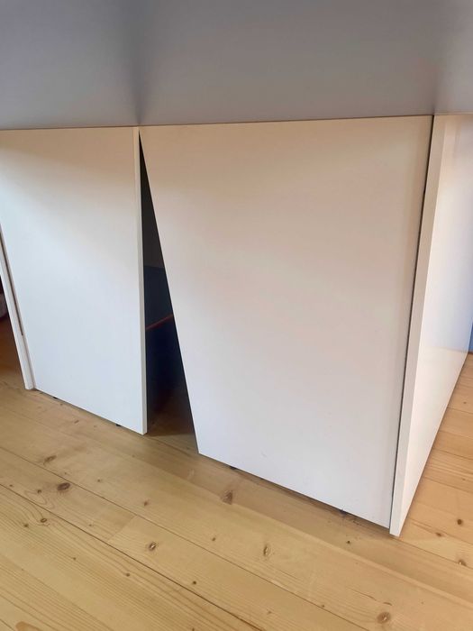 Стіл для настільного тенісу. Складаний. Самовивіз.