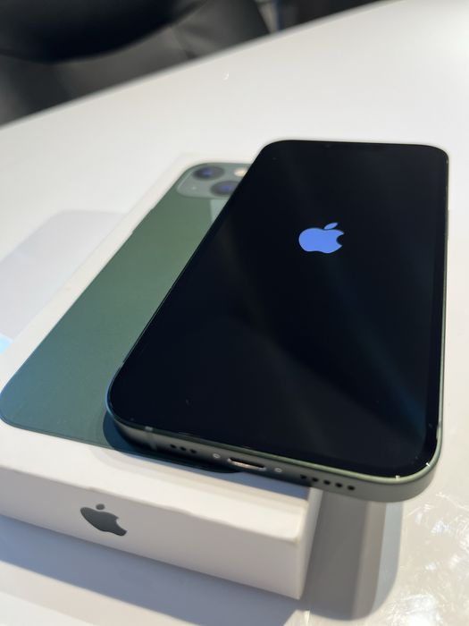 Nowy iphone 13 128GB Zielony - idealny na prezent!