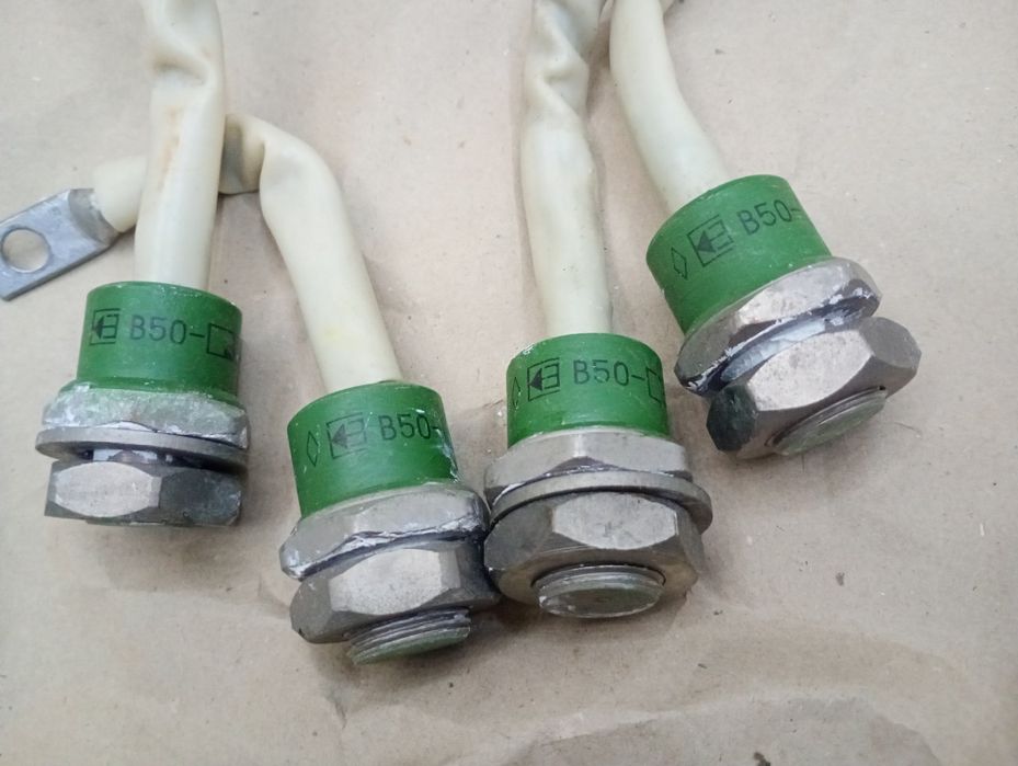 Продам силовий діод В 50 (3)