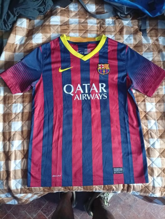 T-shirt de futebol do Barcelona tamanho S