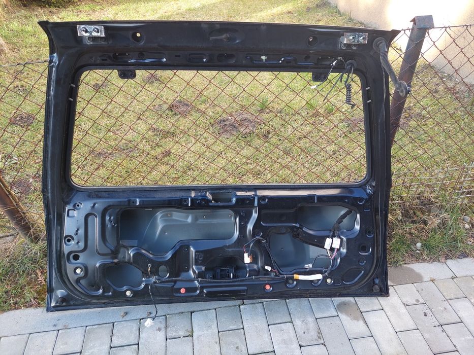 Nissan Pathfinder R50 3.5b V6 99-04 Klapa Bagażnika Tył