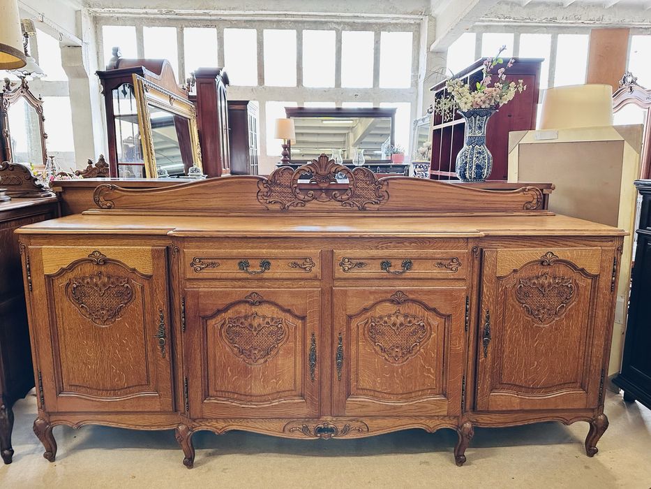 Zadbana i bogato rzeźbiona KOMODA LUDWIKOWSKA :)
