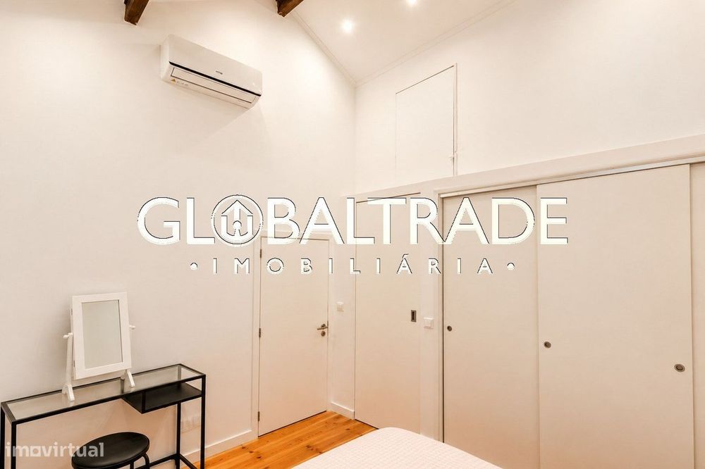 Moradia T2 Renovada & Equipada no Porto