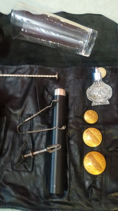 Инвентарь бармена подарочный набор.