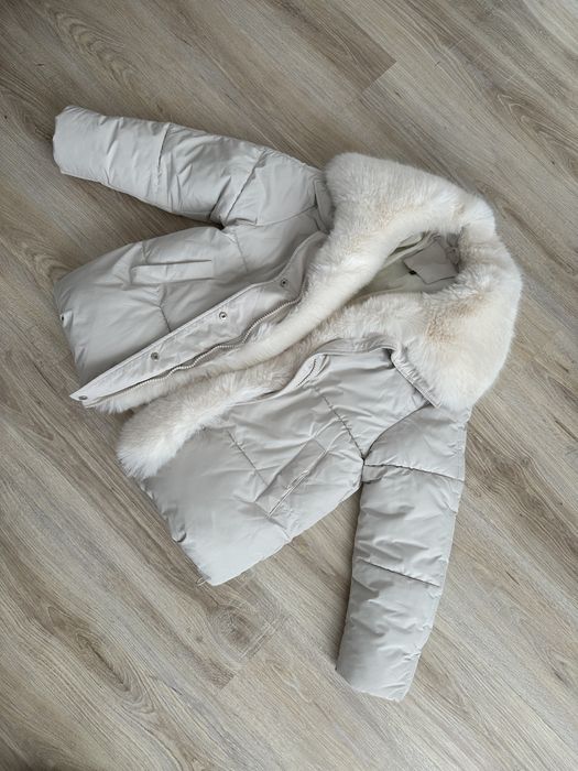 Зимовий пуховик , тепла куртка