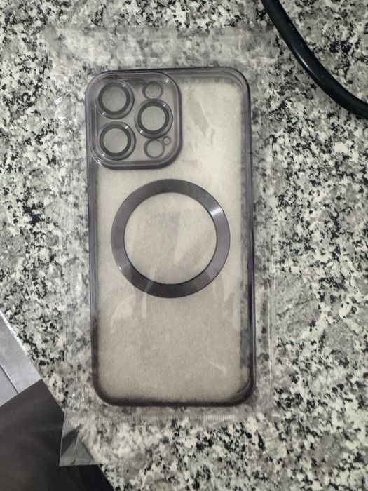 iPhone 15 Pro Max case64552718328705121