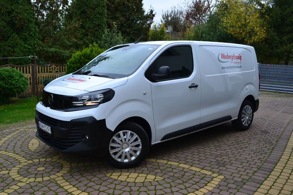 Opel Vivaro  1.5/120 PS/faktura VAT/kamera/navi/virtual/serwisowany