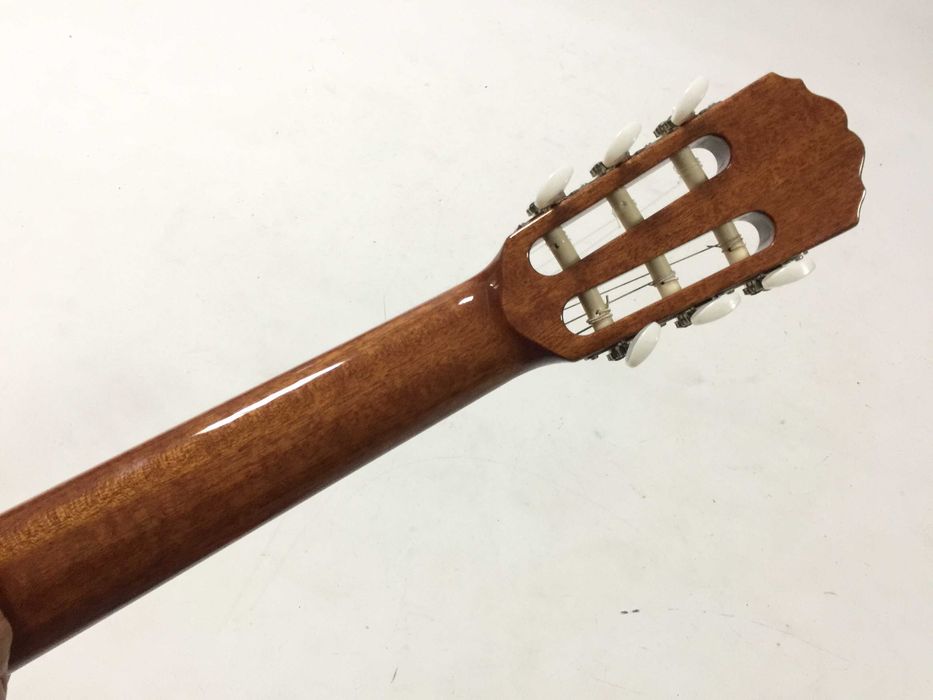 Gitara klasyczna Alhambra 2 CA - NOWA/ Powystawowa