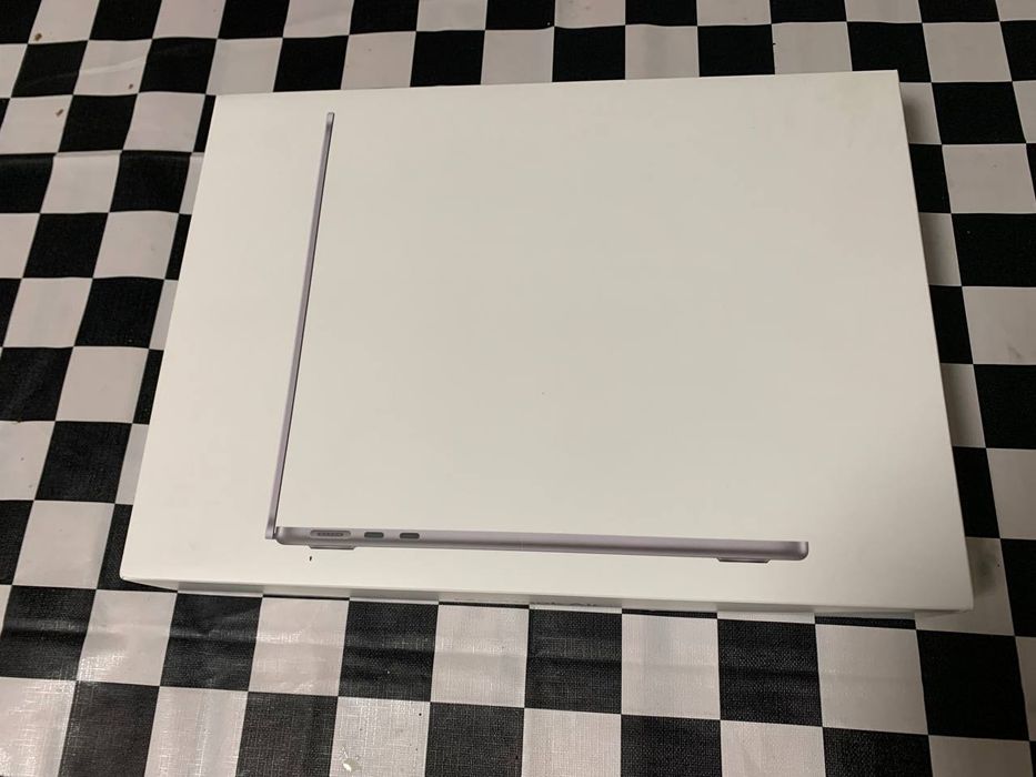 MacBook air m2chip/512gb memory,2022