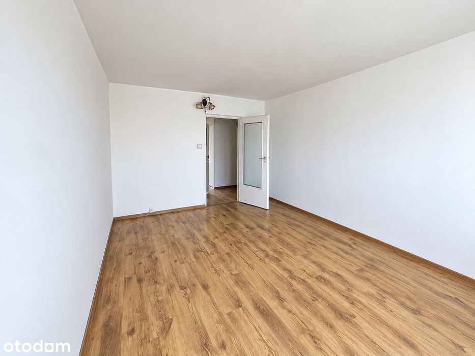 2 Pokoje Z Balkonem I Windą – Os. Żołnierzy Pow