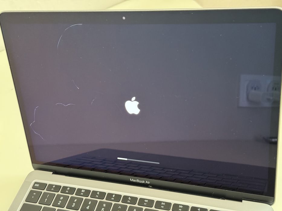 Apple MacBook Air M1 8Gb/500Gb