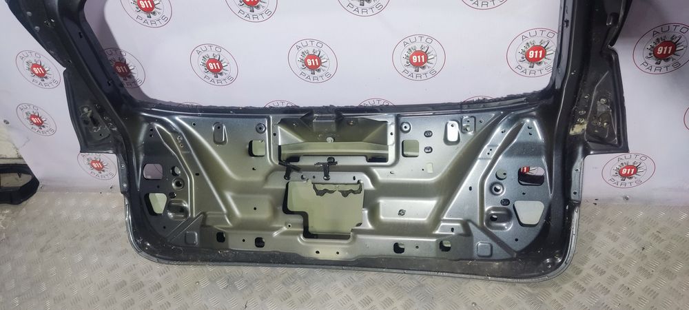 Кришка багажника на infiniti qx60 Jx35 2013-2016