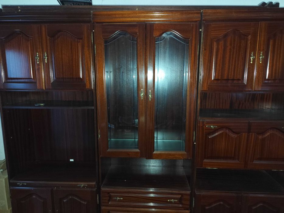 Móvel/louceiro para sala ou cozinha
