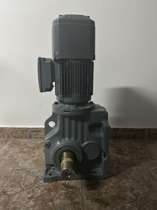 Motoreduktor przekładnia SEW nowy nigdy nie uzywany plus sterownik