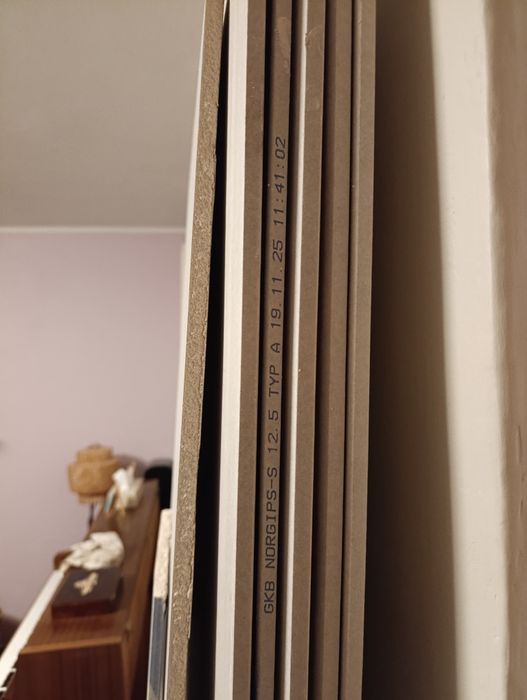 Płyty karton gips, płyty KG pozostałość po remoncie