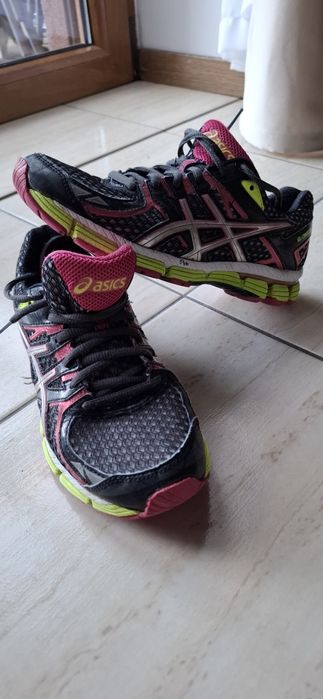Buty do biegania ASICS r.37