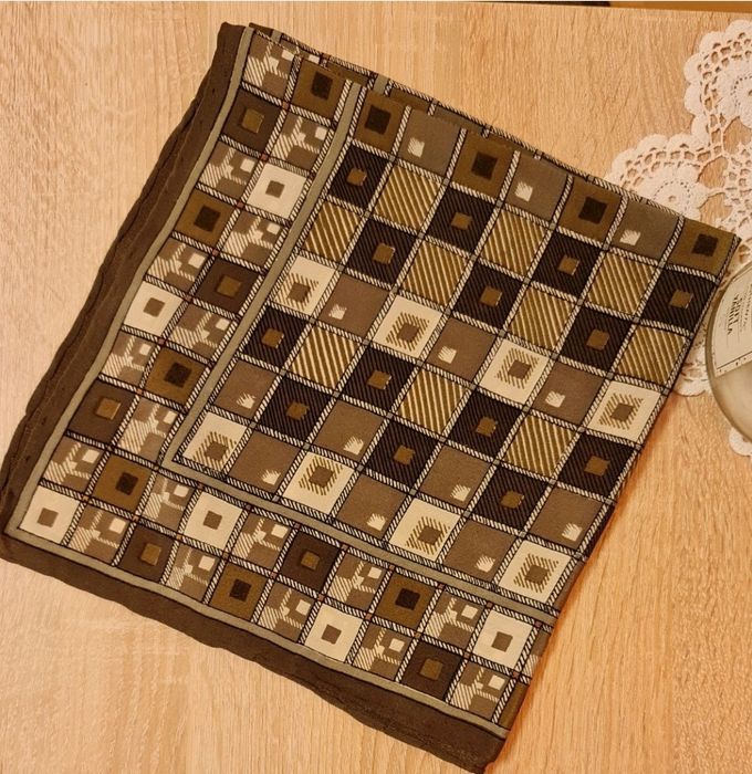 Apaszka, chustka, kolor oliwkowy,jak nowa