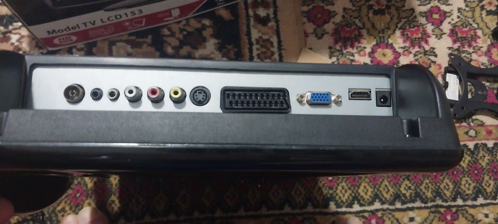 Продам телевизор 15" не дорого