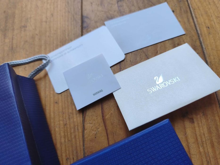Fio Swarovski Nova na Caixa