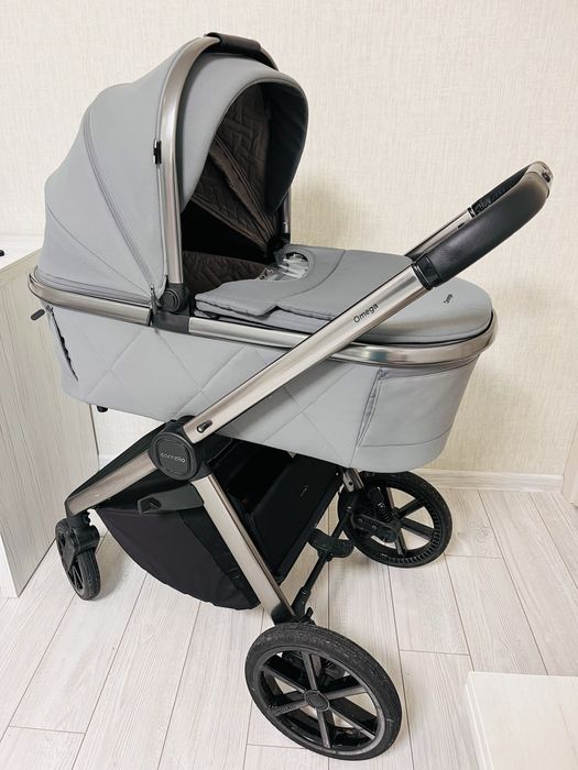 Продам коляску Carello Omega 2в1 з ліхтарем