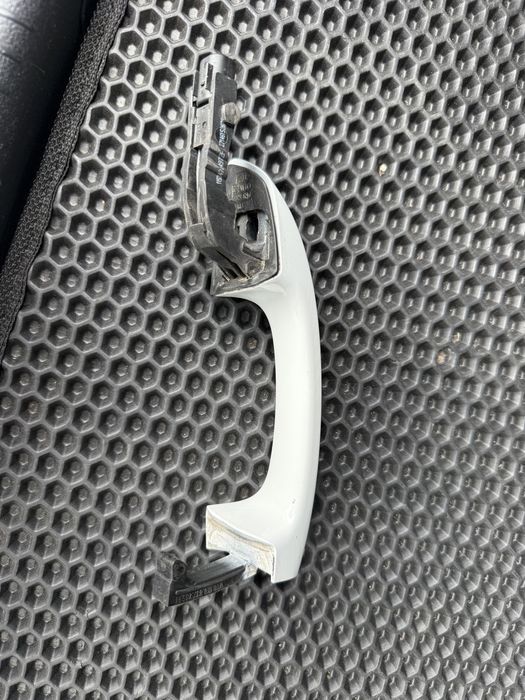 Ручка дверей ліва Keyless Passat USA