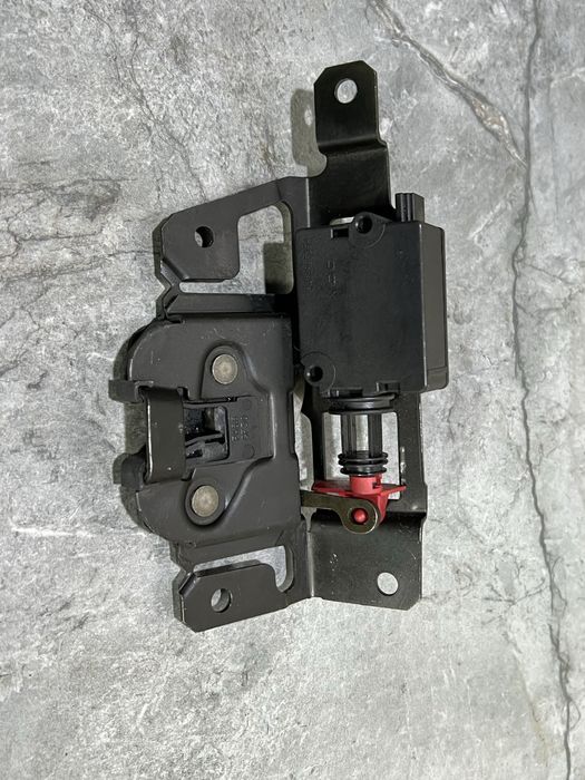 Замок Ляди Кришки Багажника БМВ Е46 Універсал BMW X3 Е83 7057364