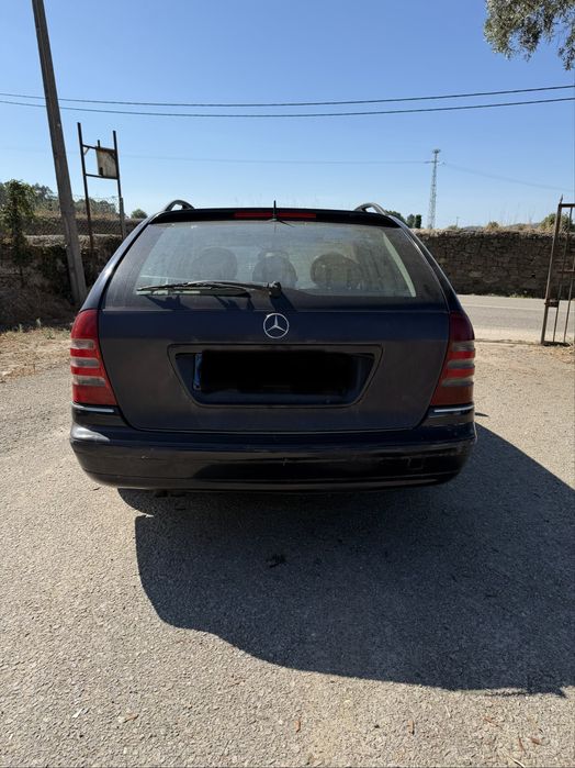Mercedes C220 W203 - Para Peças