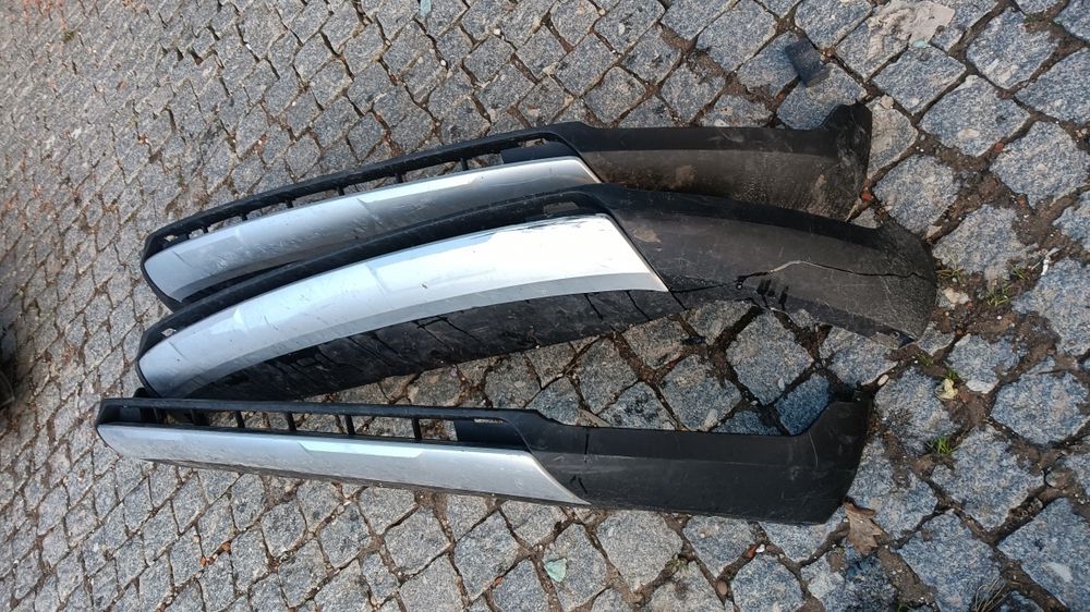 Avental lip parachoques Volvo xc40 de 2018