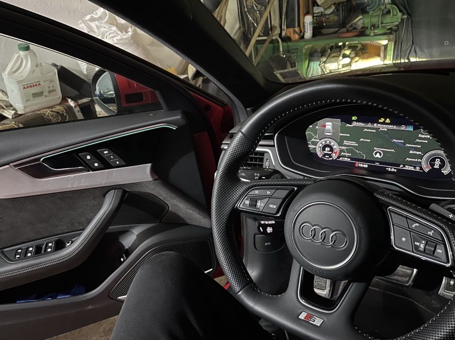 Audi A4, Ауді А4