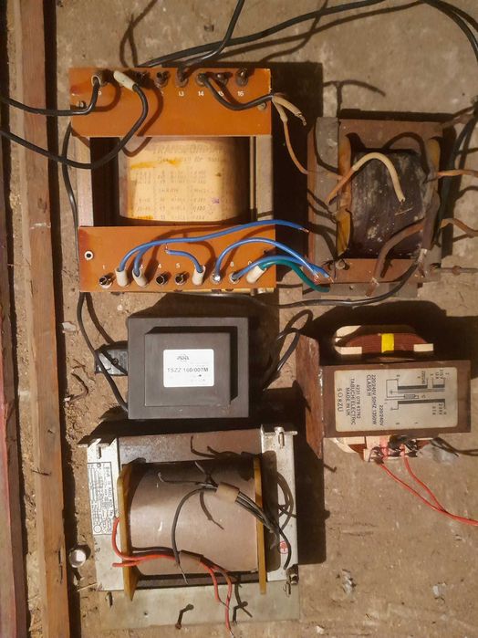 Urządzenia elektryczne  silnik 5,5kw lampa