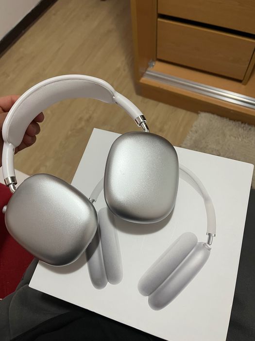 Airpods Max Apple