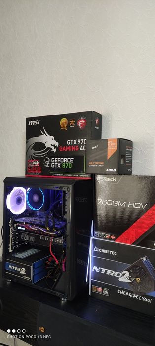 Продам красивый игровой компьютер.