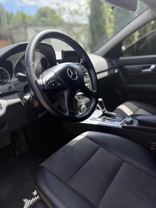 Мерседес C200 W204