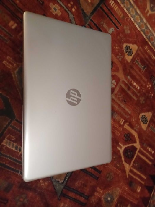 Laptop hp 17 calowy