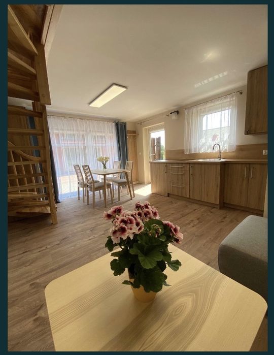 Noclegi domek w okolicy Jastrzębiej Góry- Chlapowo ul .Głogowa 18