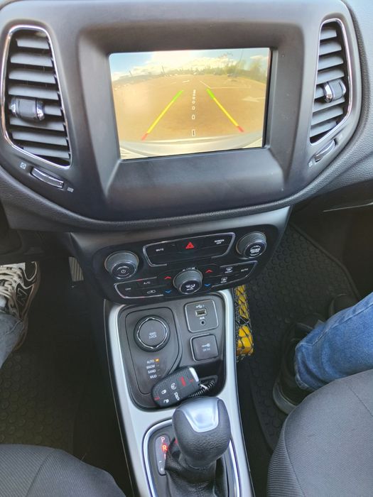 Продам Jeep Compass  Sport (4*4)2021року  2.4L бензин